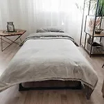 Quiet & Family Friendly, Free Parking, Near Park